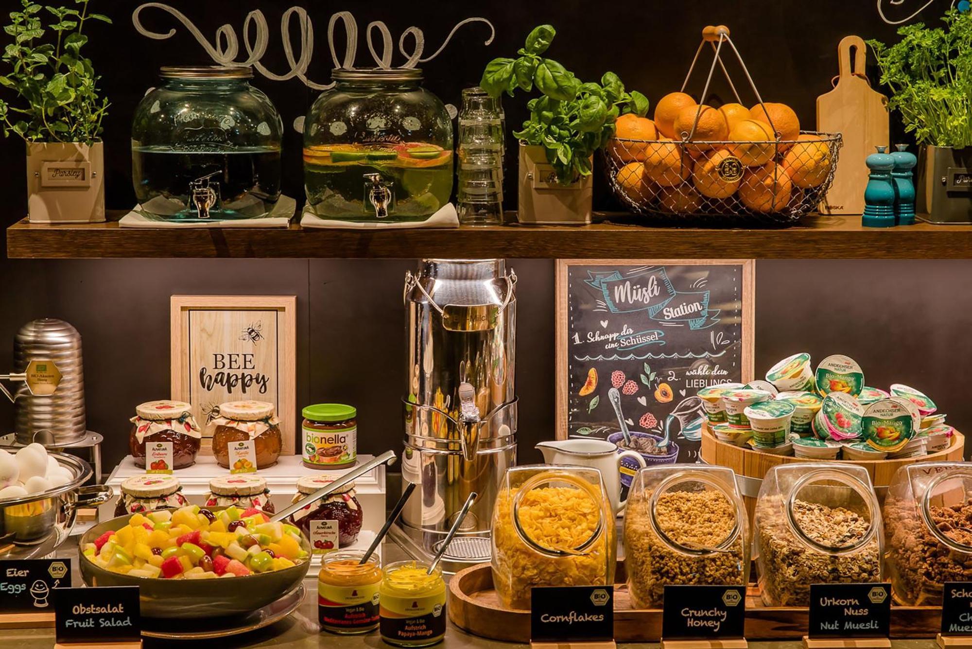 Motel One Bonn-Beethoven Buitenkant foto
